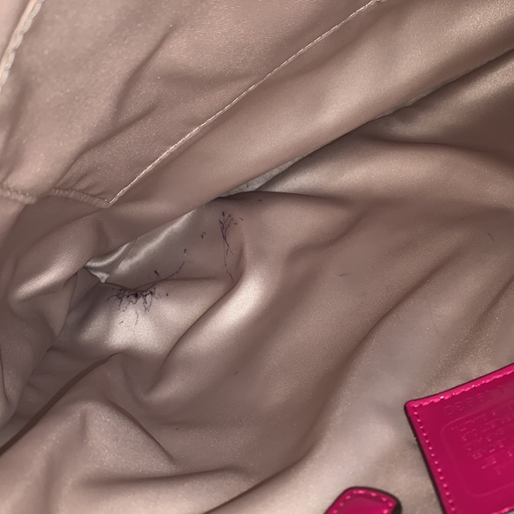 Coach - Picture 11 of 15